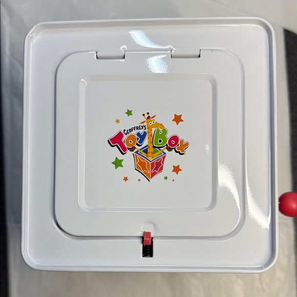 Fun Geoffrey's Surprise Giraffe Jack in the Box. 18 months+ Tested. Pre-owned. - Picture 5 of 10